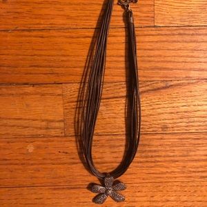 Silpada flower necklace
